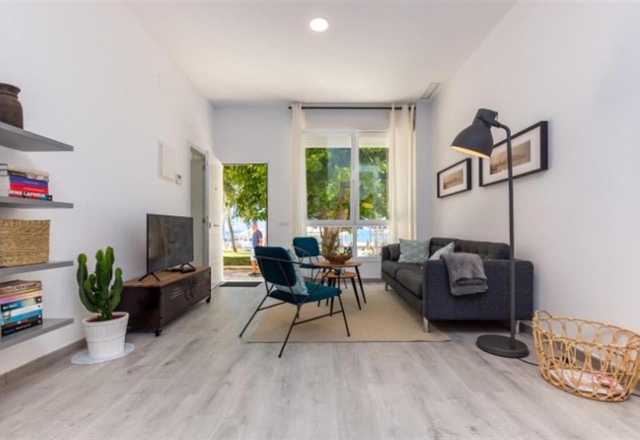 Beach Apartment Montemarcarihuela 토레몰리노스 외부 사진