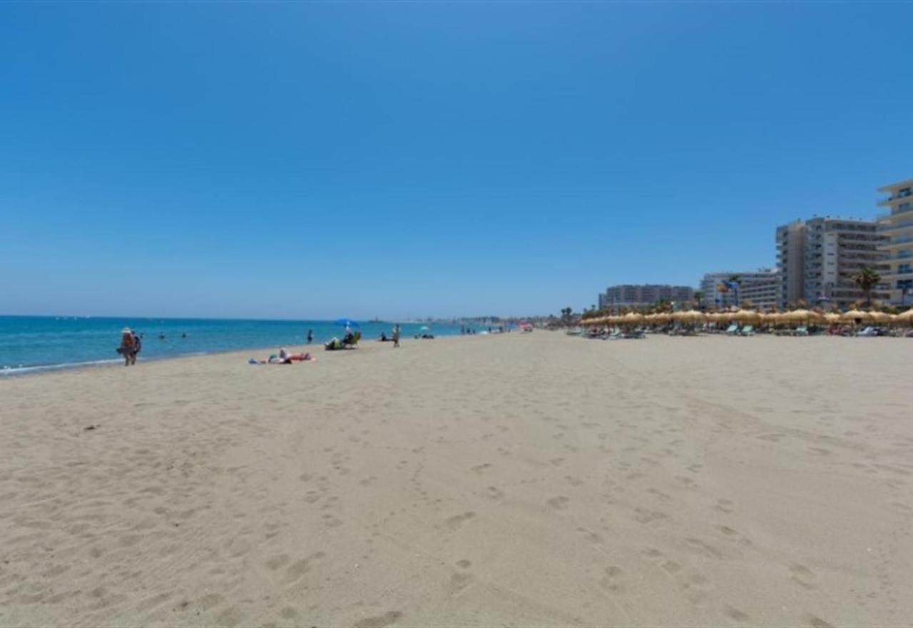 Beach Apartment Montemarcarihuela 토레몰리노스 외부 사진