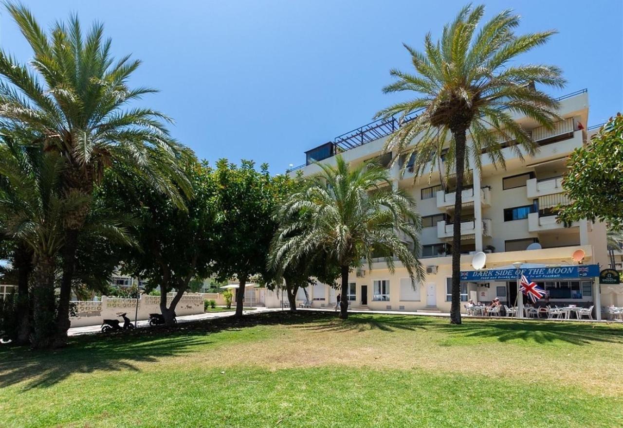 Beach Apartment Montemarcarihuela 토레몰리노스 외부 사진